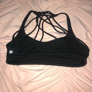 Lululemon Free to be Wild bra